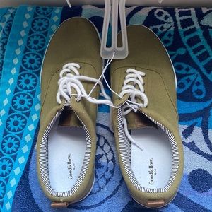 Mens 11 1/2 Goodfellow sneakers